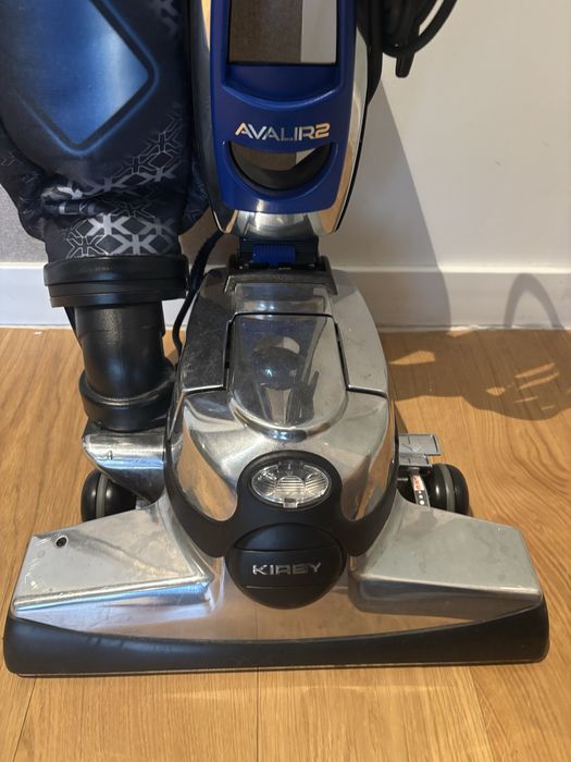 Aspirator profesional KIRBY AVALIR2