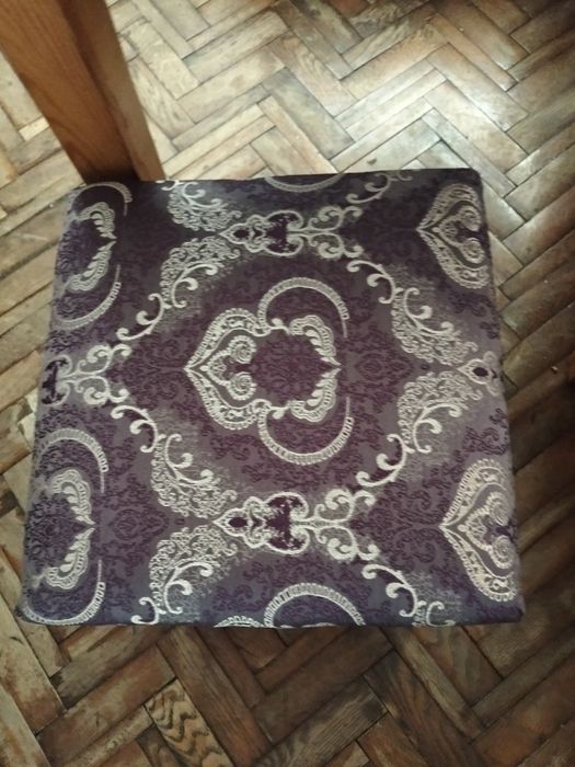 Продам угловой диван кухонный