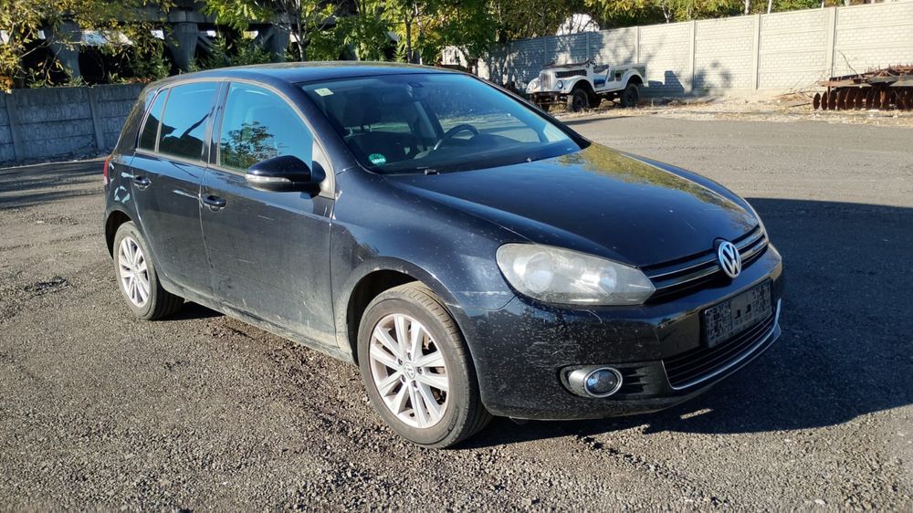 VOLKSWAGEN Golf 2012 — imagine 2