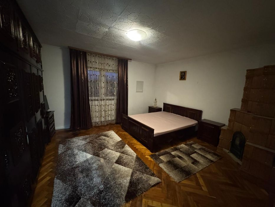 Casă de vânzare.