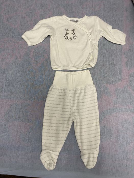 Lot pantaloni și hăinuțe marimea 68