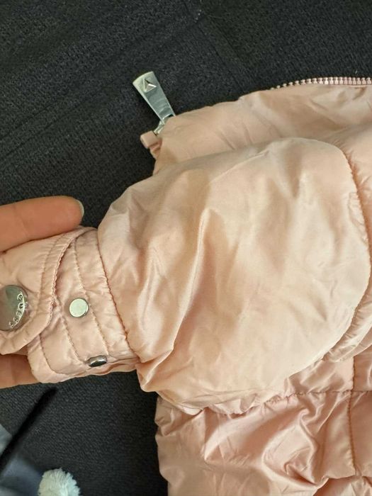 Пухено яке Guess