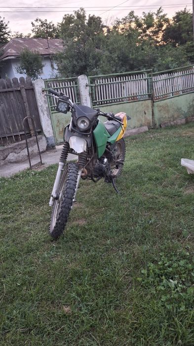 Vand cross 150cc stare foarte bună
