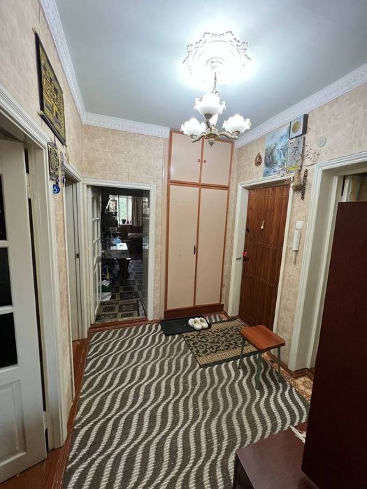 Срочно продаётся 3 комнатная квартира