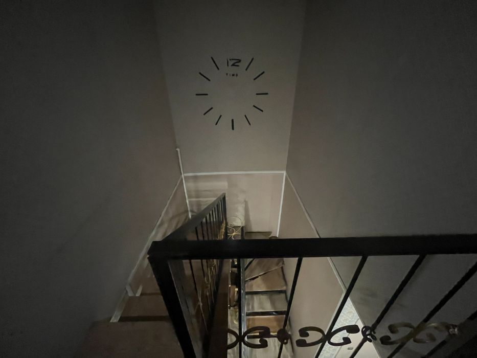 Продам дом мансардовым строением