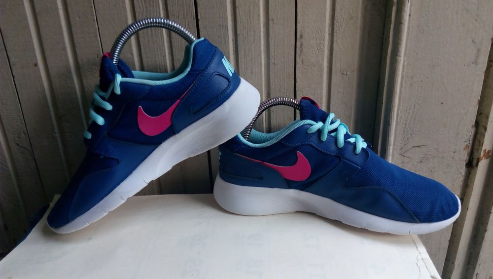 '' Nike Kaishi GS''Оригинални маратонки 37.5 номер