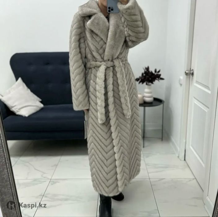 Шуба женская новая