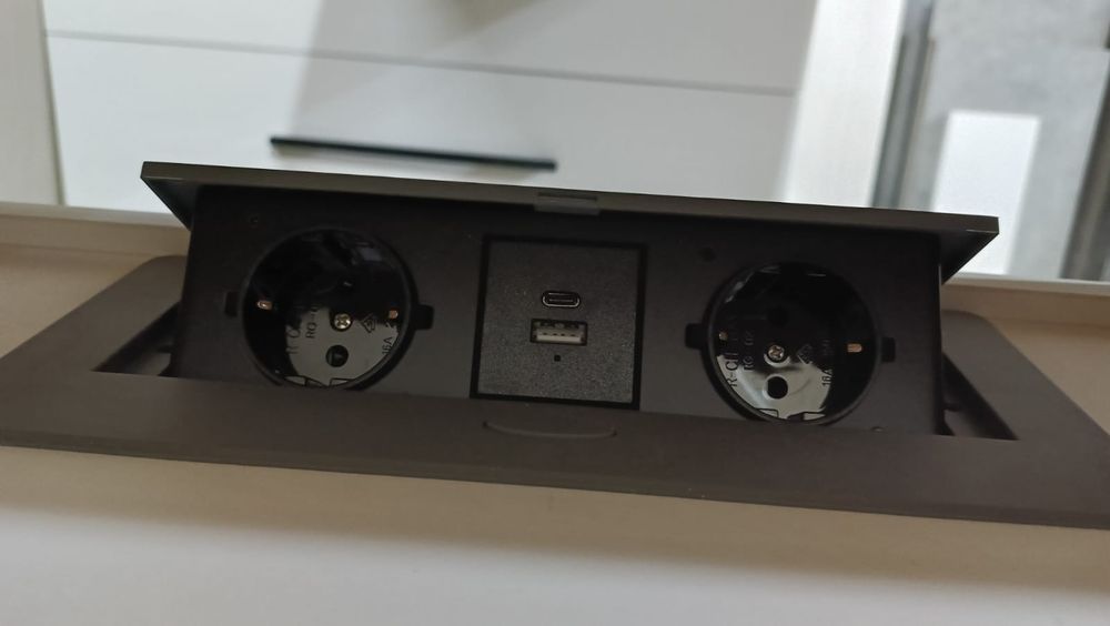 Трансформер стол,тумба,камод