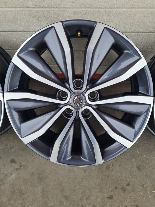 Оригинални джанти за РЕНО RENAULT NISSAN DACIA R19 5x114.3 ET40 7J