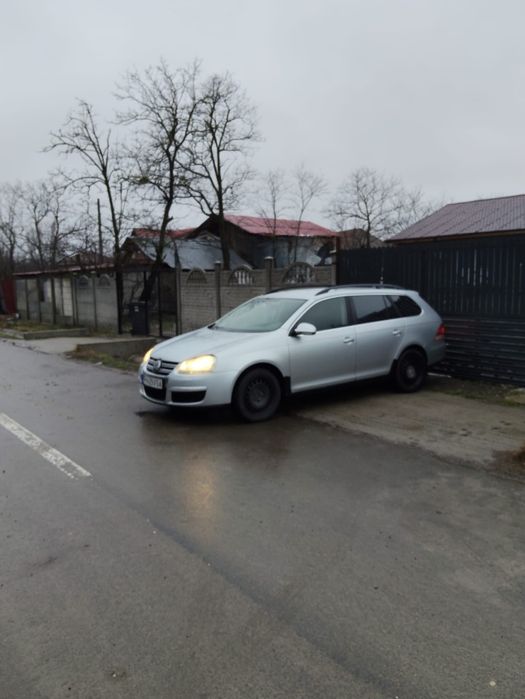 Vând Volkswagen golf 5 break 1.9tdi