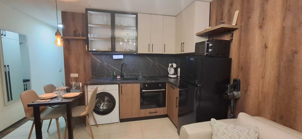 Дава се под наем Едностаен апартамент в Хасково, Център - 30 кв.м за 81.6 € - Снимка #10