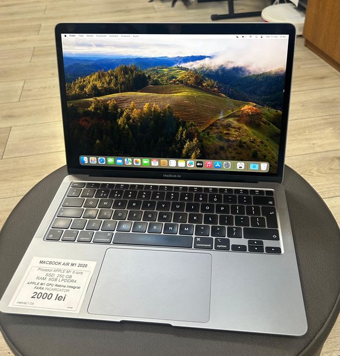 Amanet F28: MacBook AIR M1 2020