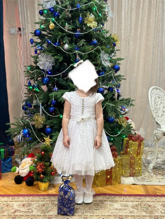 Платье на девочку