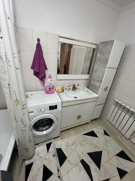 Сдаётся однакомнатная  квартира.