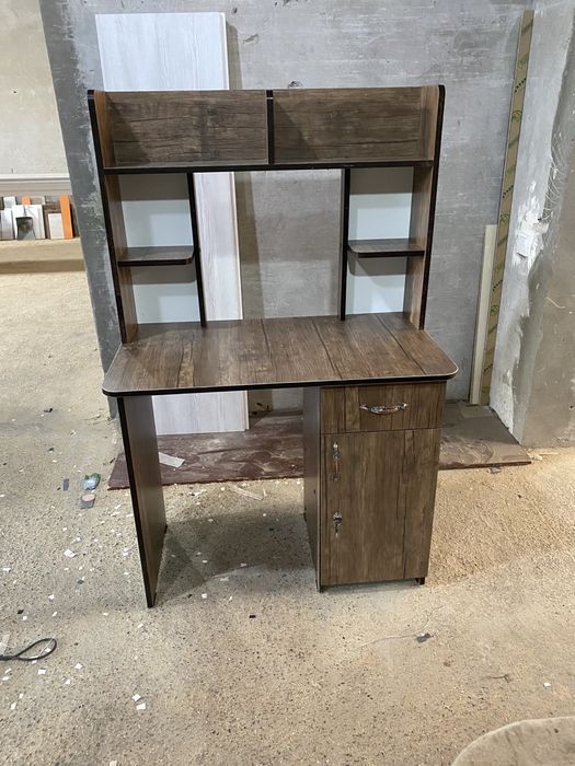 Стол письменный от производителя