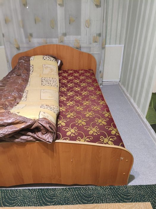Отдам даром диван