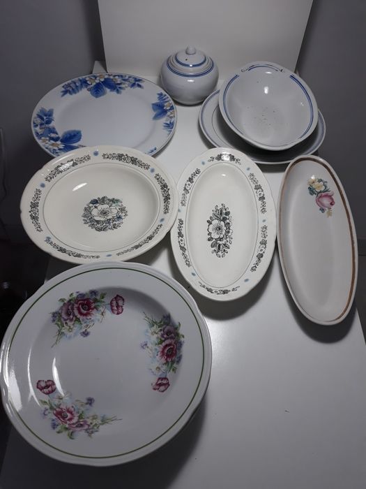 Продам чайные блюдца