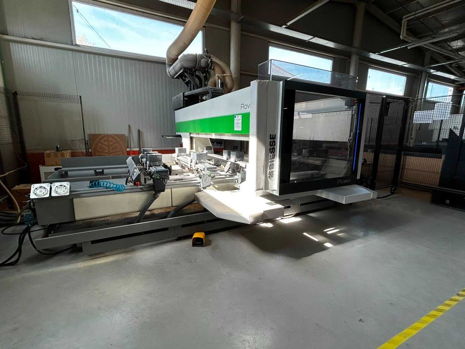 CNC cu 5 axe fabricatie 2015