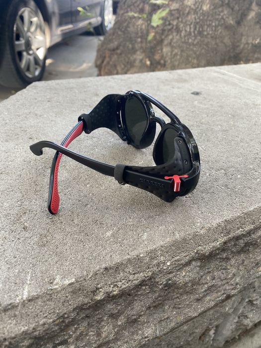 Продавам очила carrera