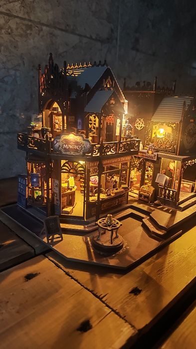 Волшебный домик.