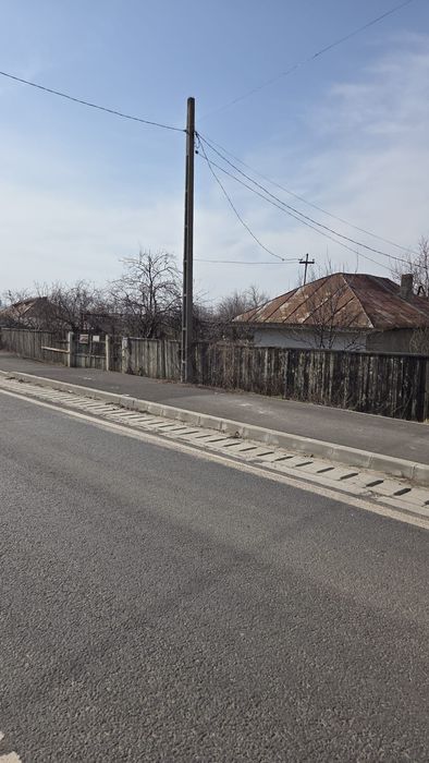 TEREN INTRAVILAN 2500 mp Certesti