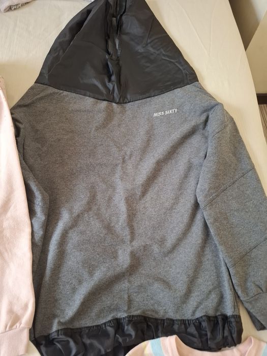 Лот дамски дрехи