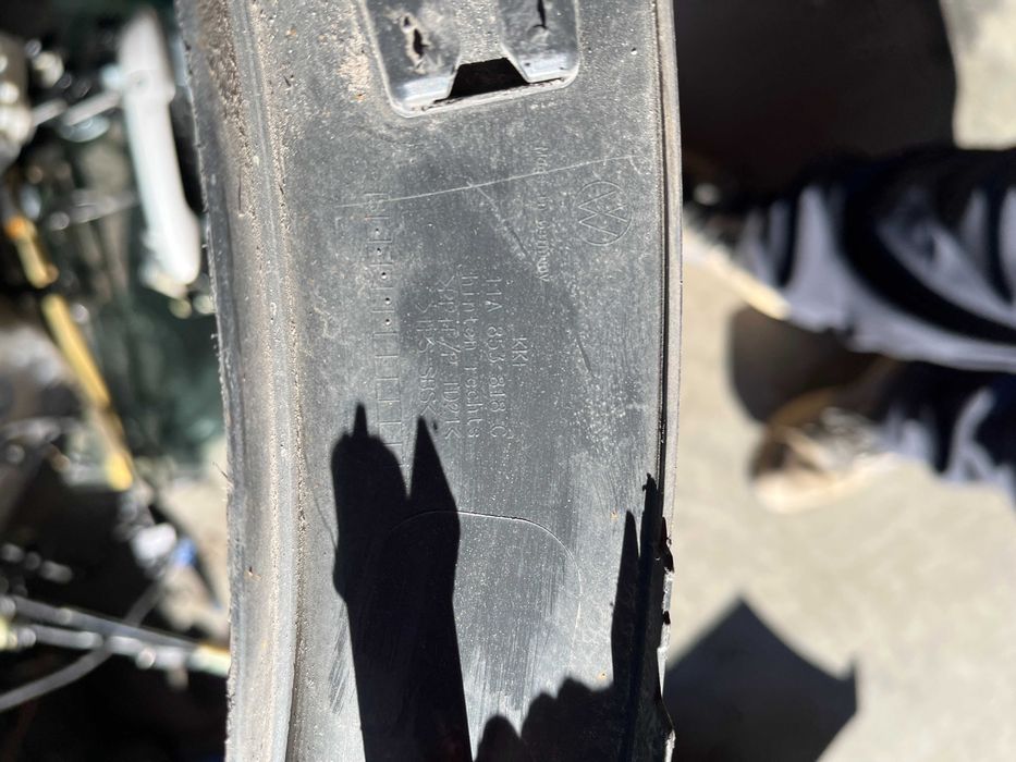 Лайсна калник/вежда VW ID4 2бр.