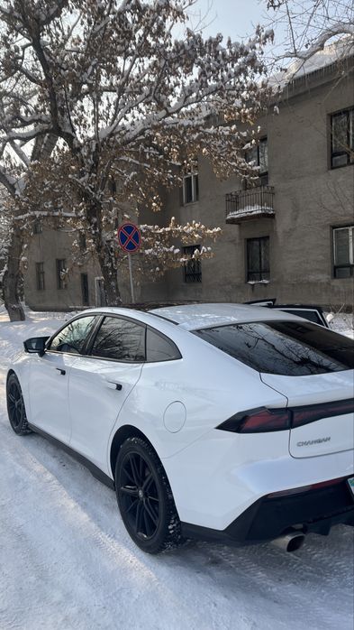 Продам Changan Uni-V