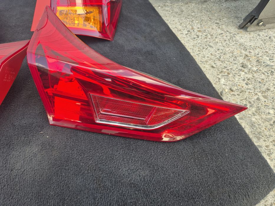 Set Triple/Stopuri Toyota Auris Hatchbak. 2012-2015. Volan stinga.