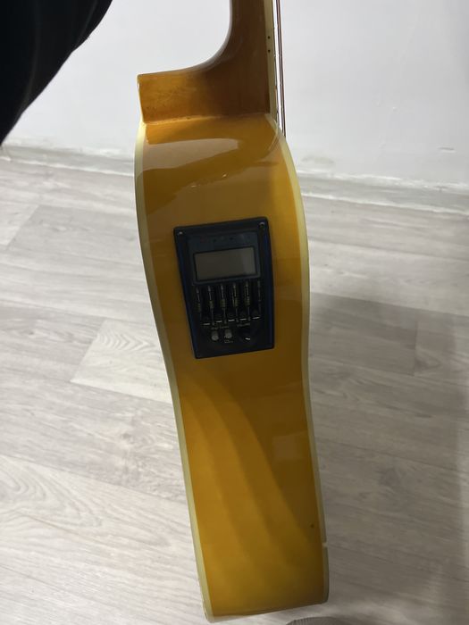 Гитара сатылады бағысы 70мын марка Kabat