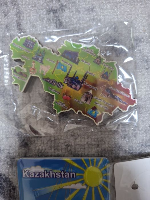 Сувениры        .