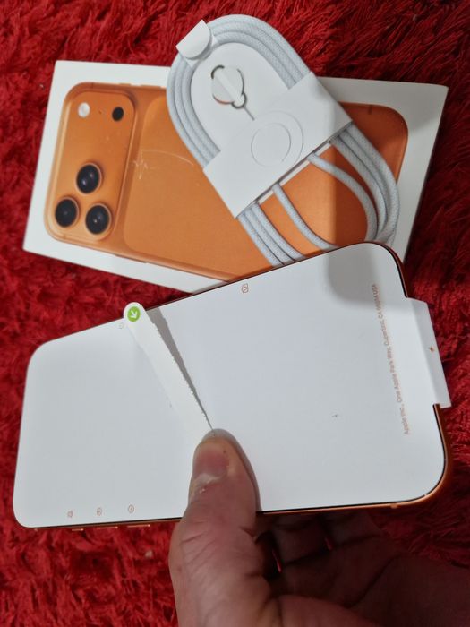 -Iphone 17Pro Max, Nou, 256Gb, 12Ram, 0 cicluri incarcare, neactivat,