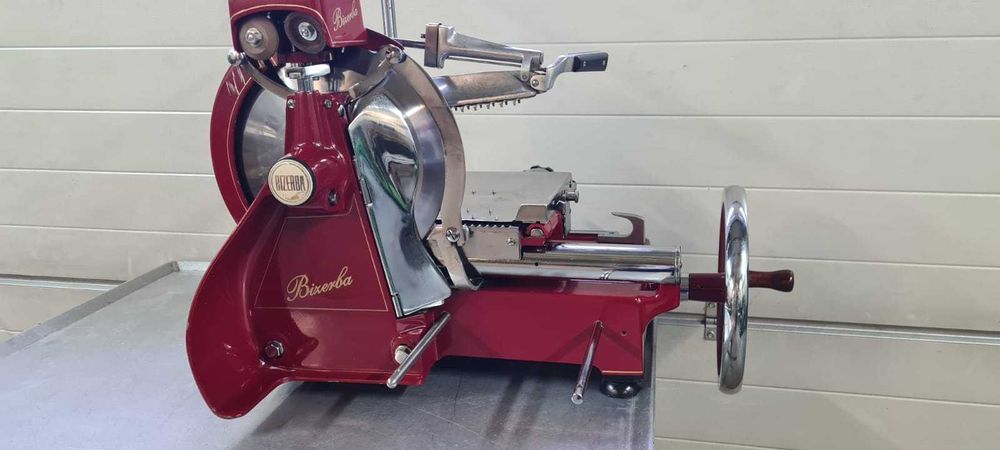 Mașină manuala de feliat șuncă