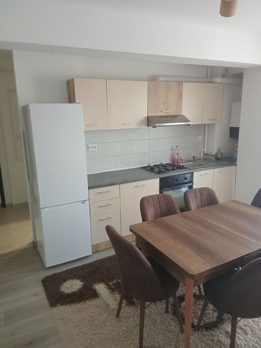 Inchiriez apartament cu 2 camere Botoșani
