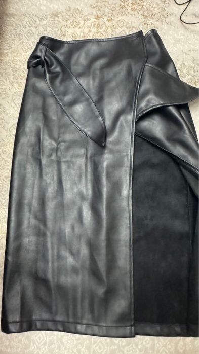 Продам женскую одежду