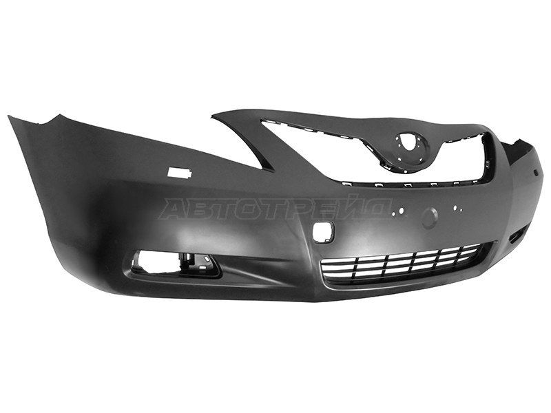 Бампер  Toyota Camry