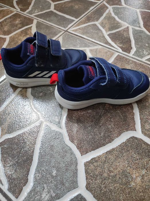 Adidasi adidas copii