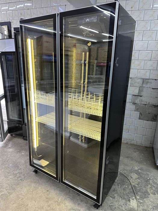 Холодильник стеклянные • под напитки •