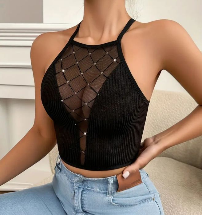 Черен къс потник