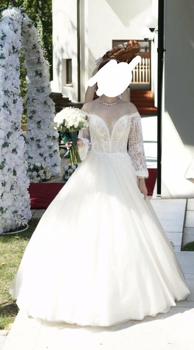 Rochie mireasa  de vanzare