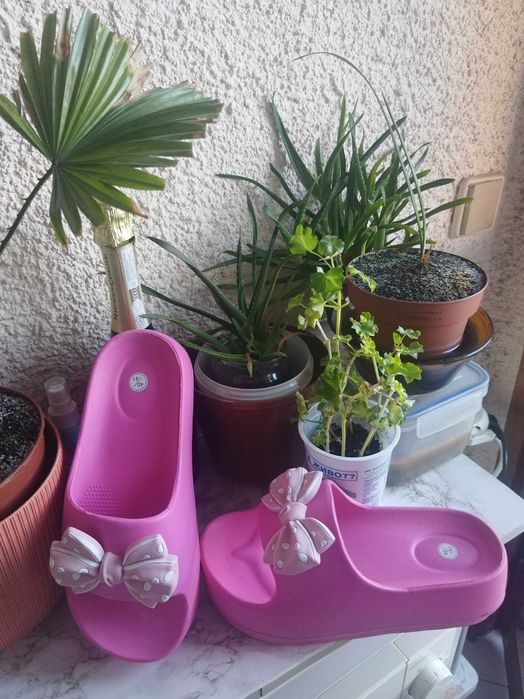 Цикламени чехли на платформа-40/41номер