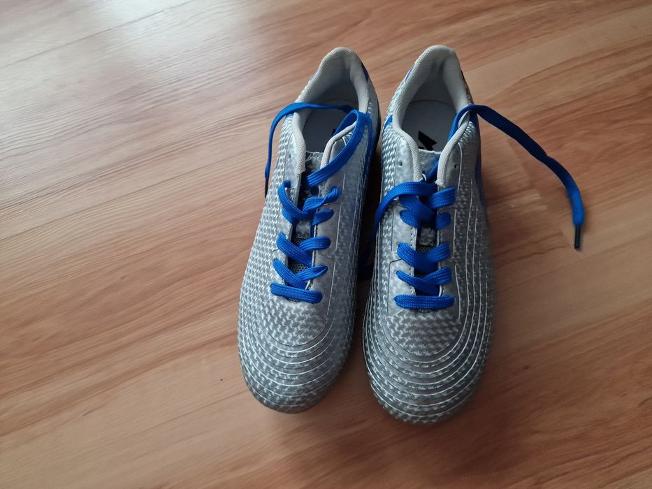 Adidași fotbal crampoane mărimea 38
