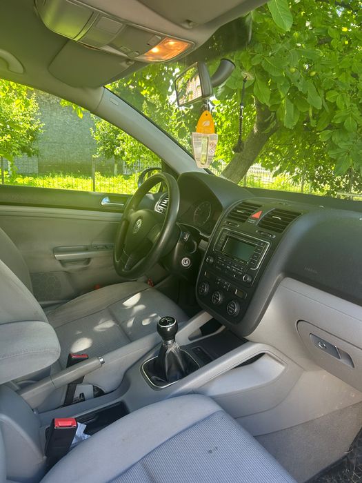 VOLKSWAGEN Golf 2006 — imagine 4