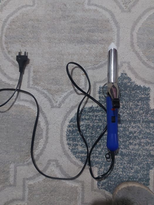 Плойка PHILIPS .