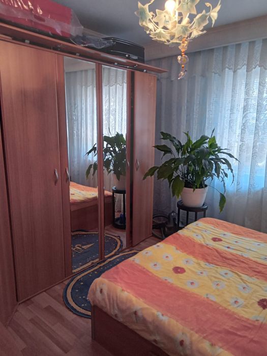 Vand apartament 2 camere Mioveni