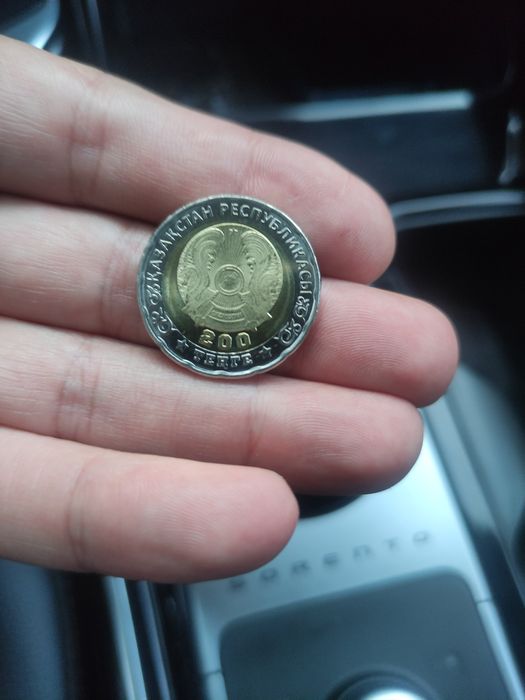 Продам монету  новую