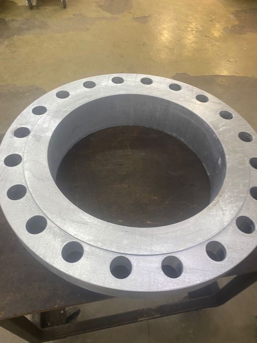 Продам воротниковые фланцы