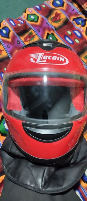 Lochin mototsikl kaskasi sotiladi