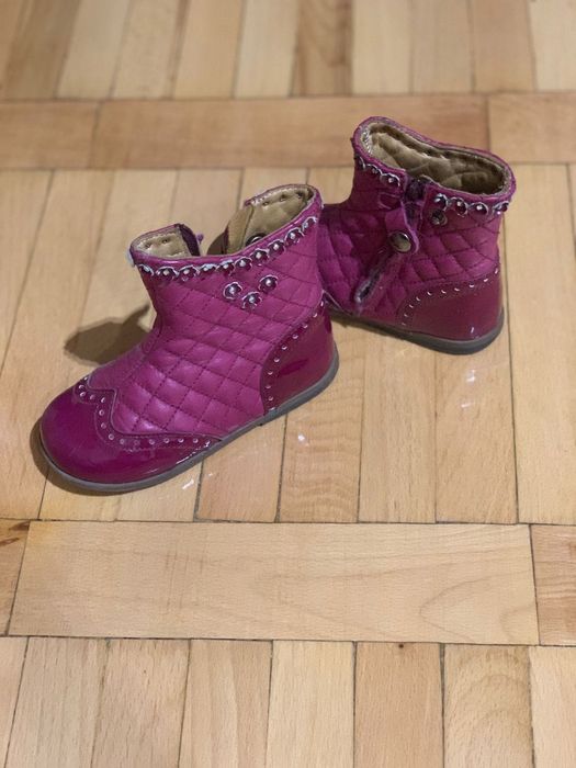 Пакет обуви на девочку 24-25 размер