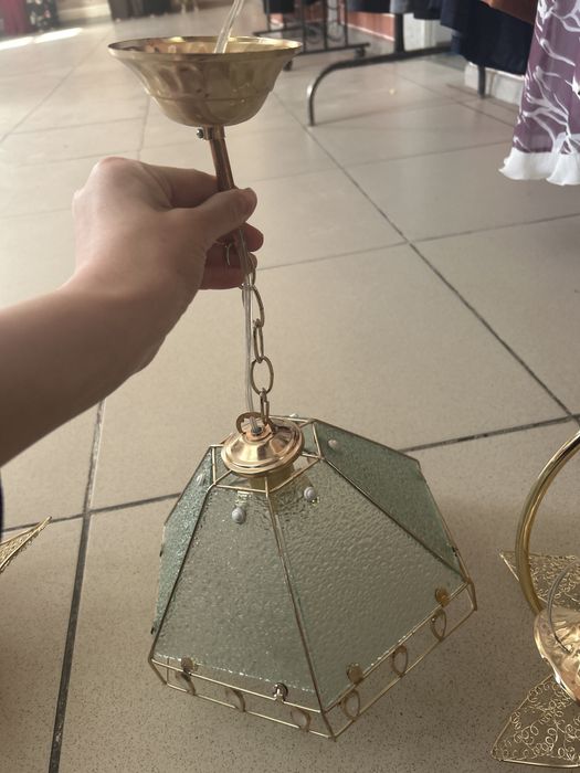 Люстра продается